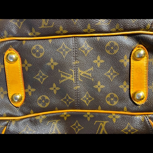 Louis Vuitton Galliera Brown Monogram Bag - Picture 7 of 8